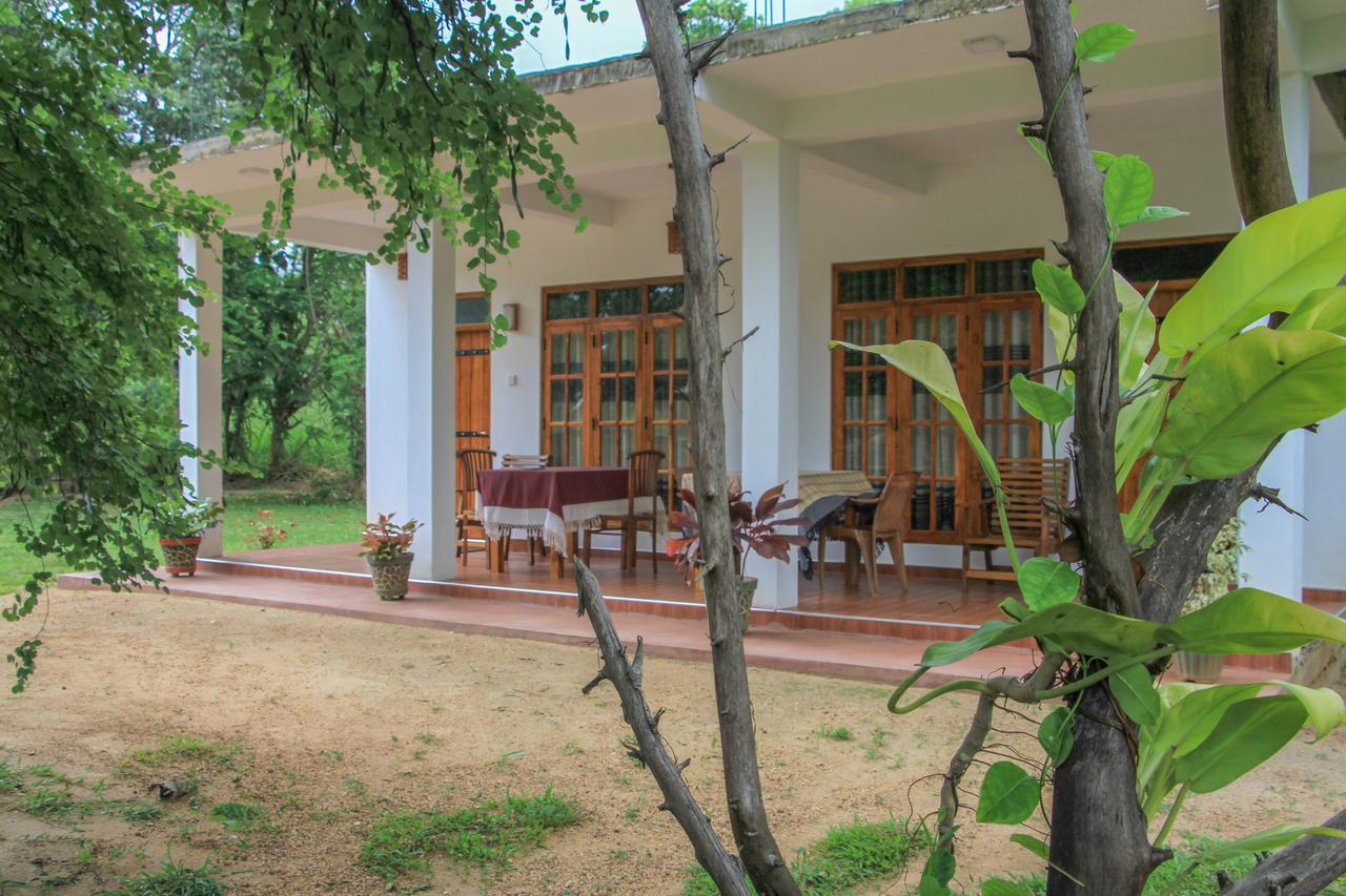 Sigiri Lion Villa Sigiriya Exterior photo